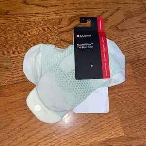 Lululemon tab sock